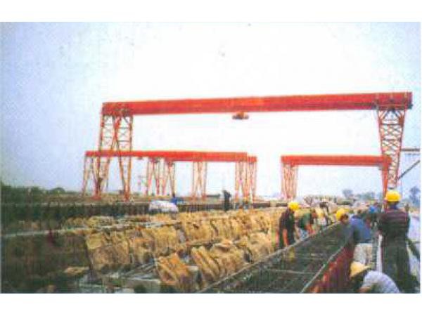 MH型電動葫蘆門式起重機(jī)
